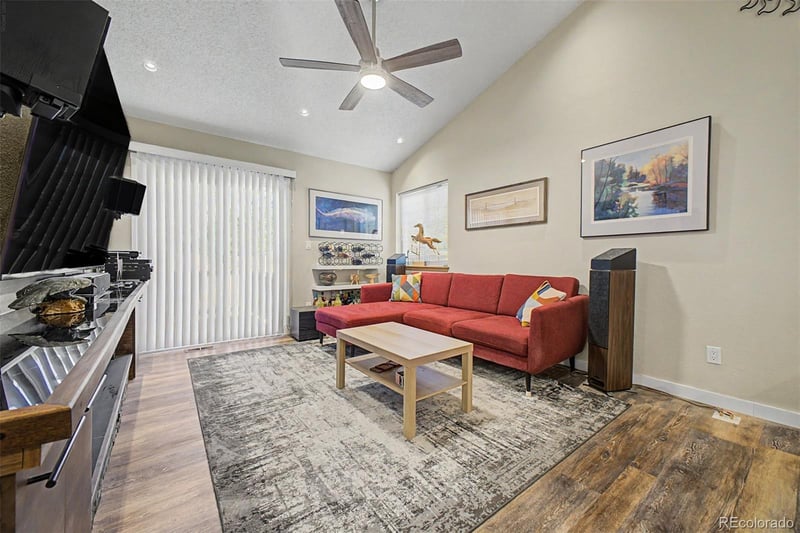 4299 Ireland St, Aurora, CO 80013