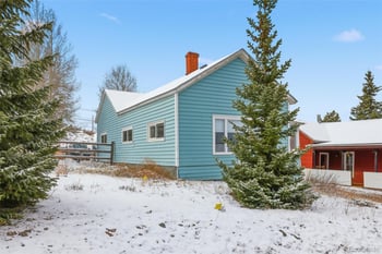 617 6th St, Leadville, CO 80461