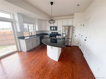 10186 Zeno St, Commerce City, CO 80022