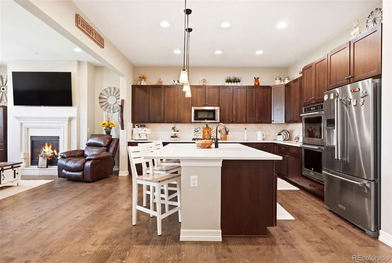 8641 De Gaulle Ct, Aurora, CO 80016