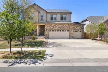 25380 Aberdeen Dr, Aurora, CO 80016