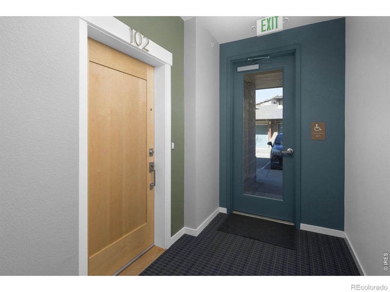 1320 Snowberry Ln #102, Louisville, CO 80027