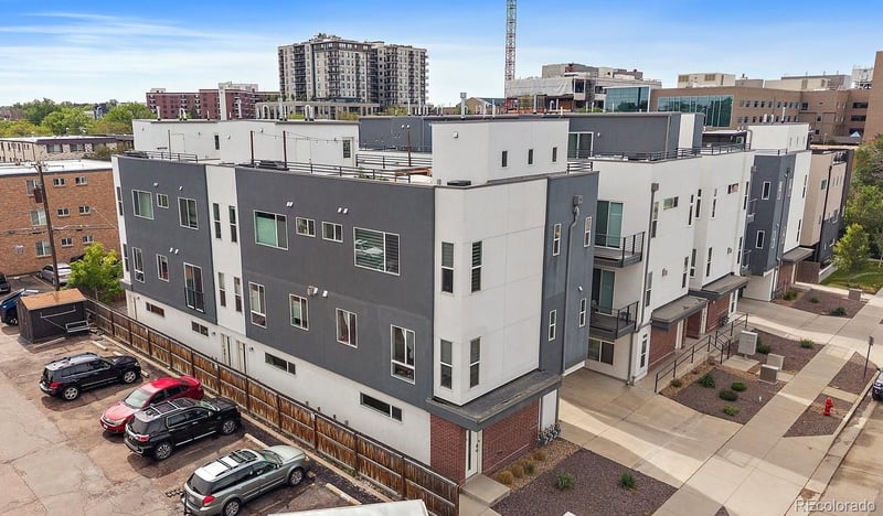 3314 Washington St, Englewood, CO 80113