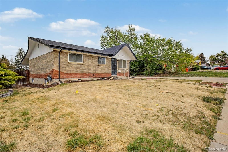 8191 Baylor Ln, Westminster, CO 80031