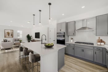 15290 68th Pl, Arvada, CO 80007