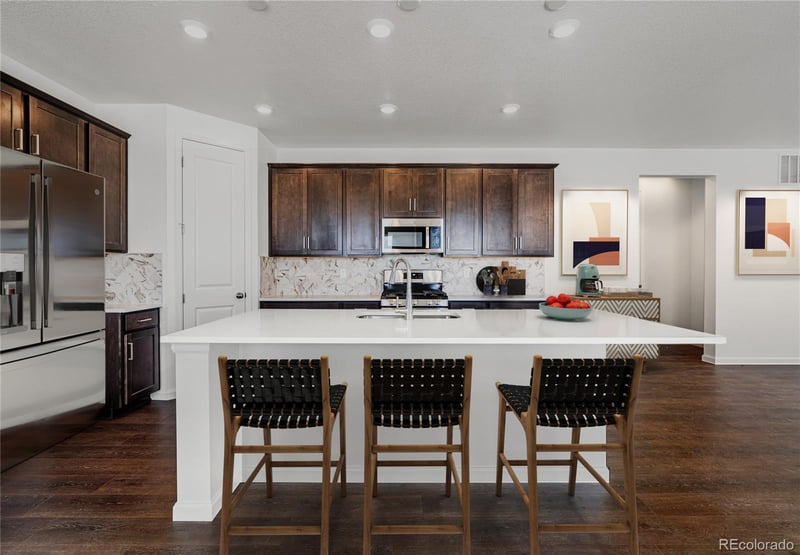 16948 W 92nd Dr, Arvada, CO 80007