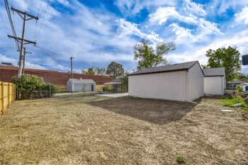 1590 Jackson St, Denver, CO 80210