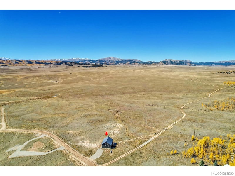 621 Night Hawk Cir, Como, CO 80432