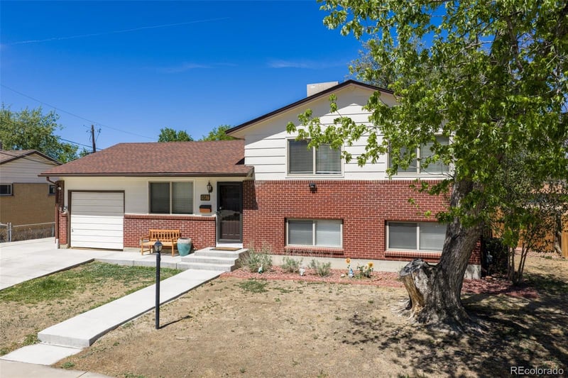 887 Clarkson Ct, Denver, CO 80229