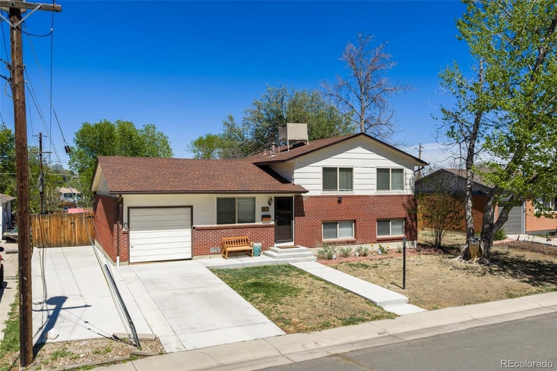 887 Clarkson Ct, Denver, CO 80229