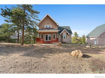 801 Montcalm Dr, Livermore, CO 80536