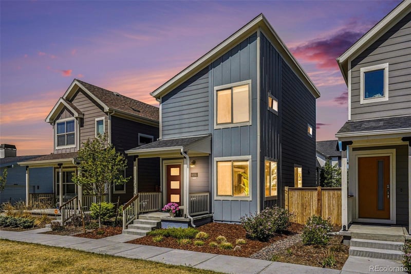 6331 Hanover St, Denver, CO 80238