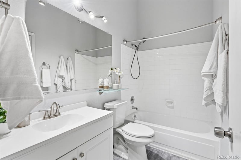 1218 Flower Cir #D, Lakewood, CO 80232