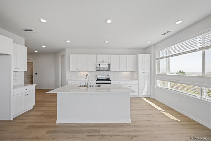 483 Interlocken Blvd #305, Broomfield, CO 80021