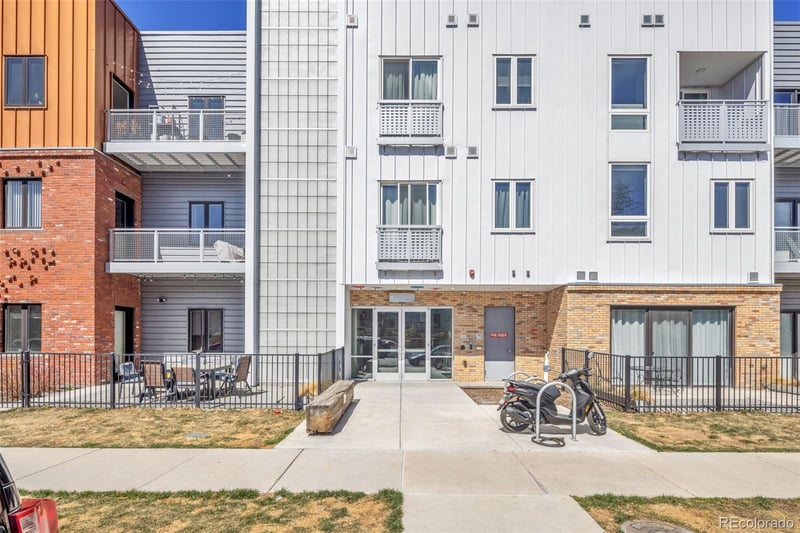 2525 Arapahoe St #RD306, Denver, CO 80205