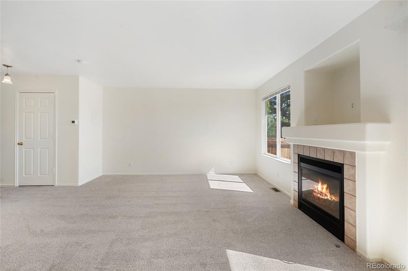 1276 Zeno Cir #E, Aurora, CO 80017