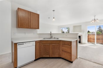 1276 Zeno Cir #E, Aurora, CO 80017