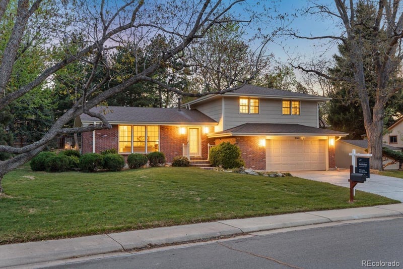 2161 Dover Way, Lakewood, CO 80227