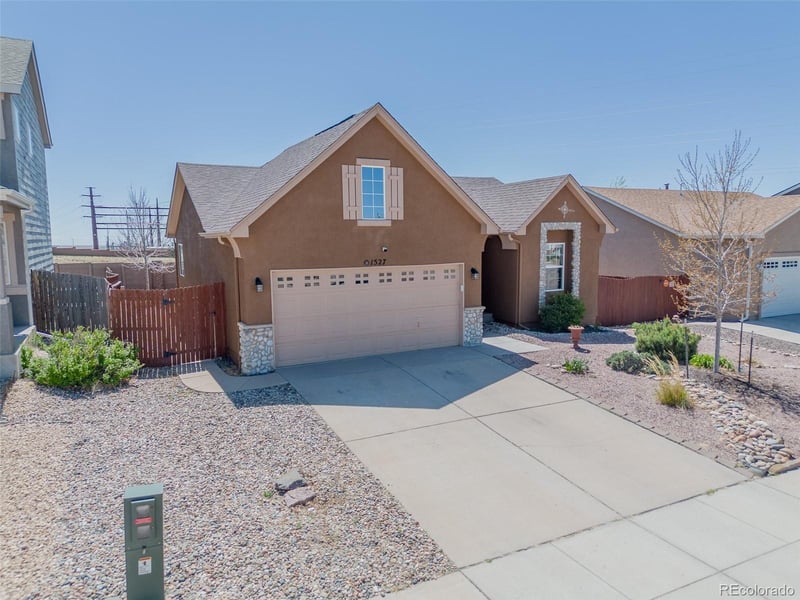 1527 Woodpark Dr, Colorado Springs, CO 80951