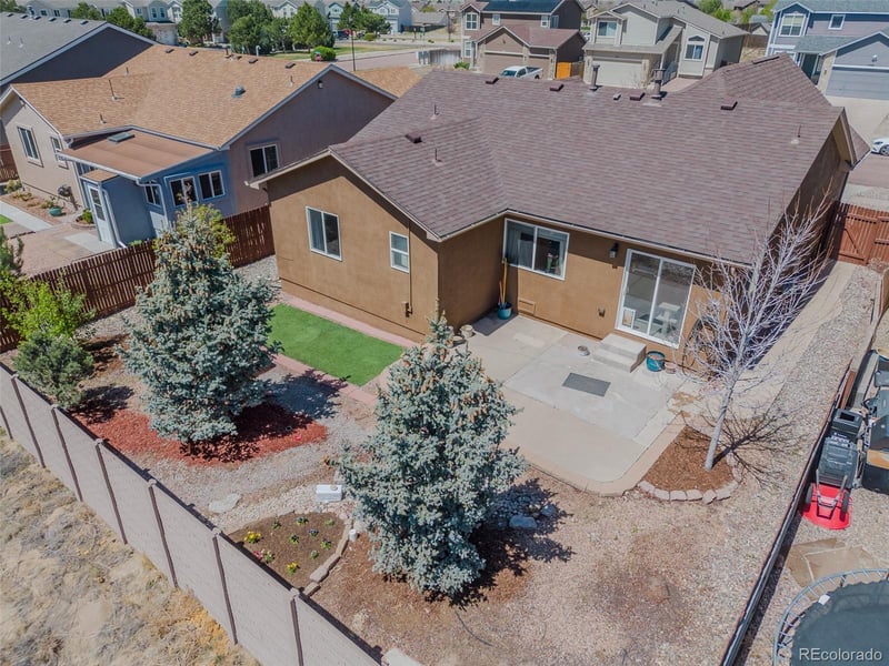 1527 Woodpark Dr, Colorado Springs, CO 80951