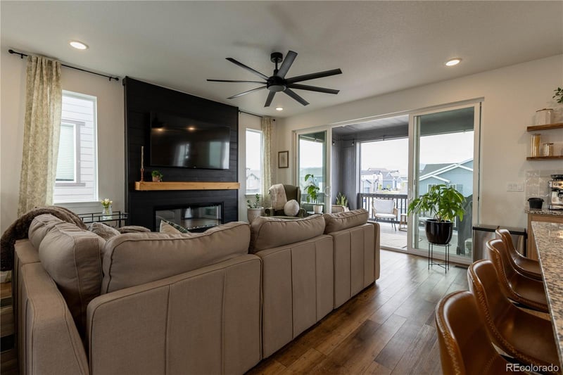 8696 Hotchkiss St, Littleton, CO 80125