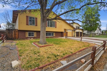 15969 18th Pl, Aurora, CO 80011