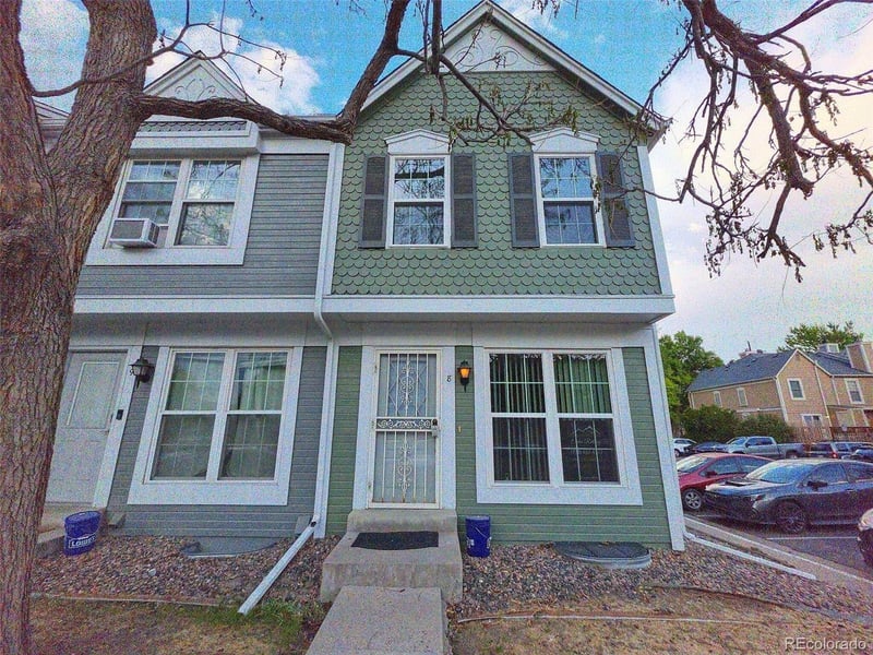1699 Trenton St #8, Denver, CO 80231