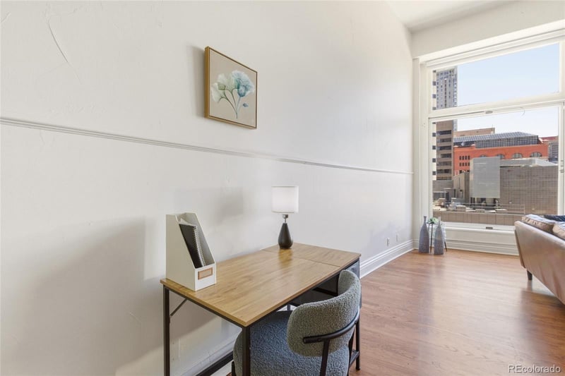 1617 California St #3B, Denver, CO 80202