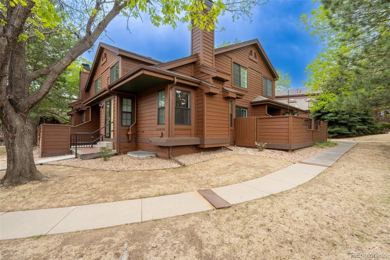 8055 Holland Ct #B, Arvada, CO 80005