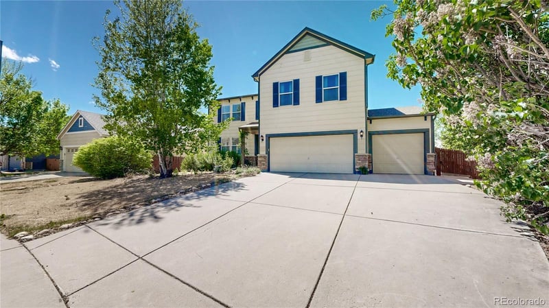 13771 Wrangler Way, Mead, CO 80542