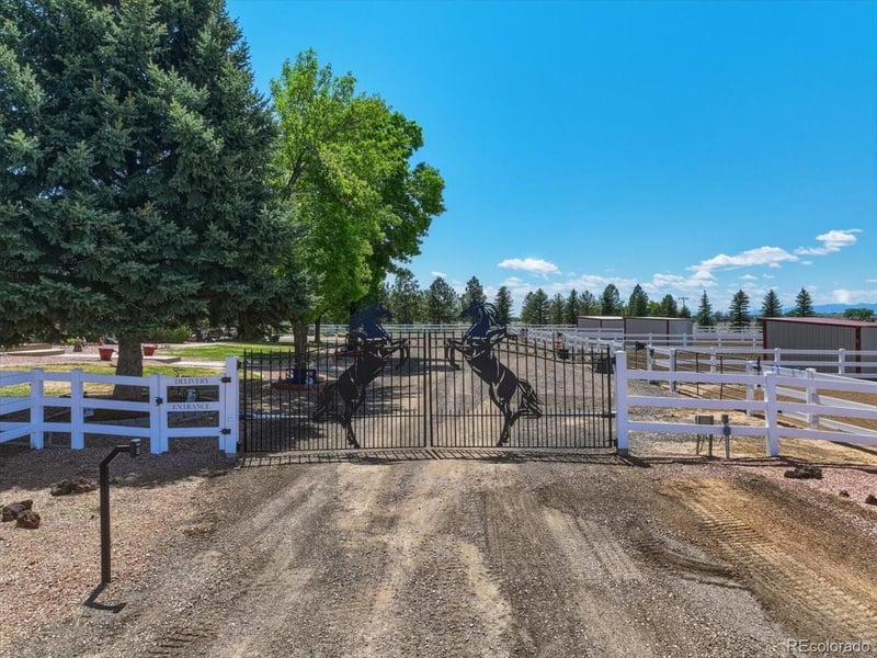 17900 County Road 5, Berthoud, CO 80513