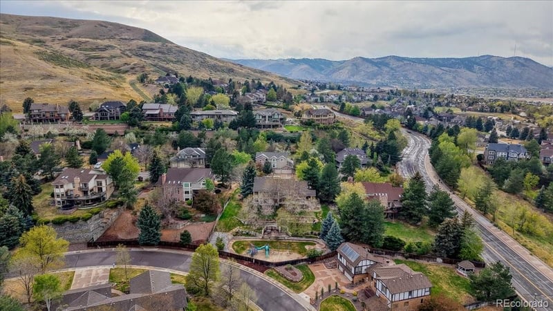 28 Mc Intyre Way, Golden, CO 80401