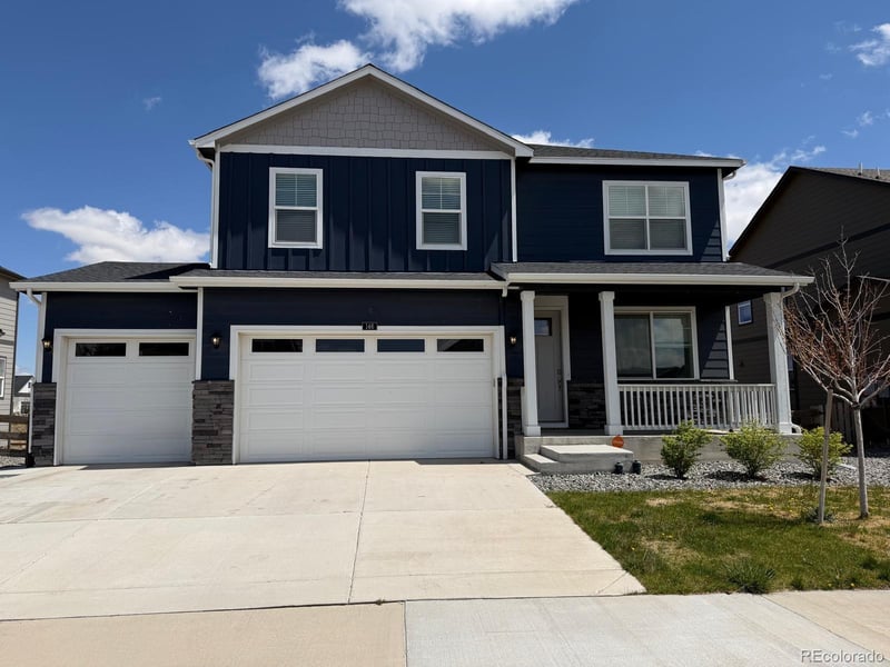 146 Racer St, Bennett, CO 80102