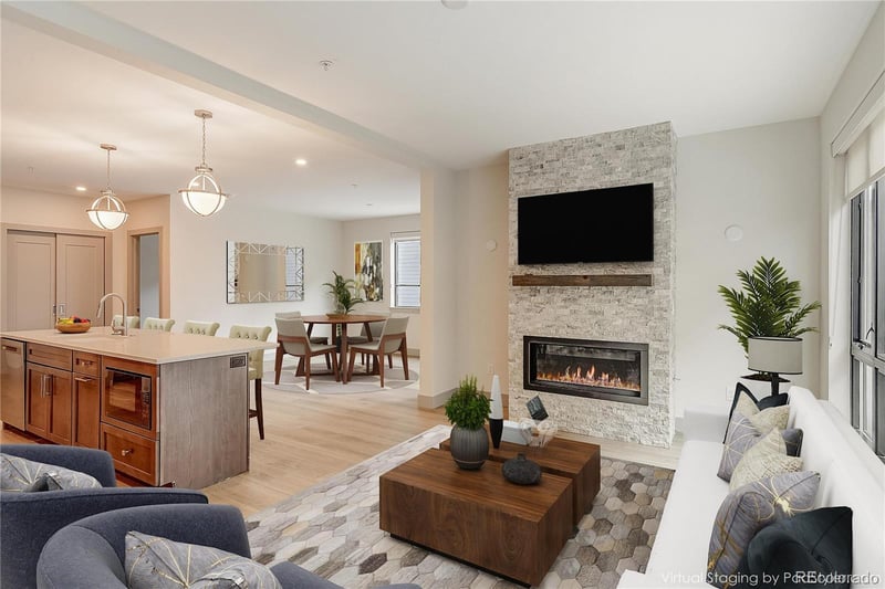 75 4th St #204W, Silverthorne, CO 80498