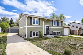 14704 26th Way, Aurora, CO 80011