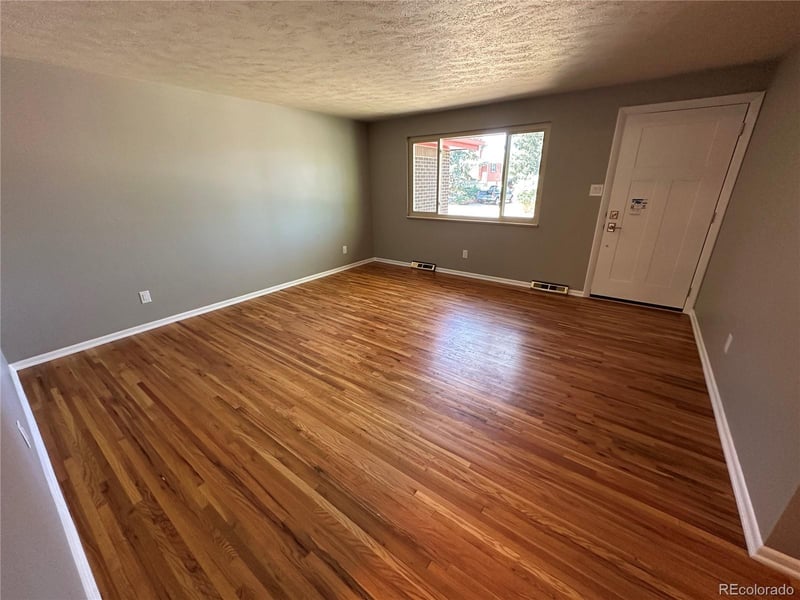 12720 6th Pl, Lakewood, CO 80401