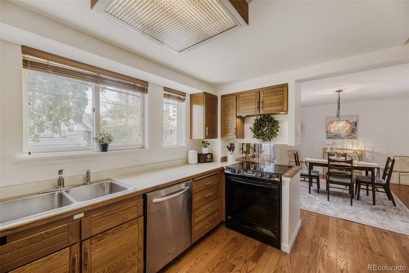 101 Downing St #8, Denver, CO 80209