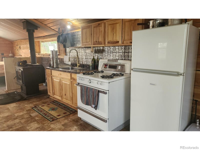 7026 Storm Mountain Dr, Drake, CO 80515