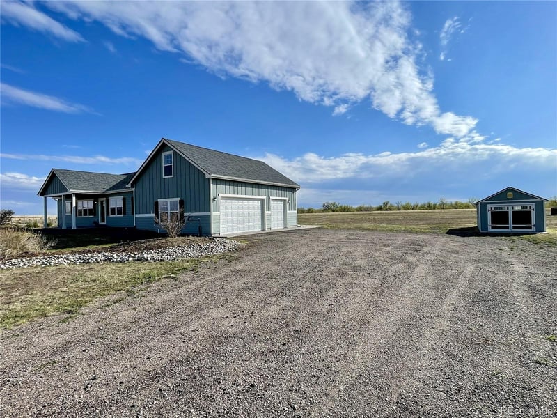 176 8th Ave, Byers, CO 80103