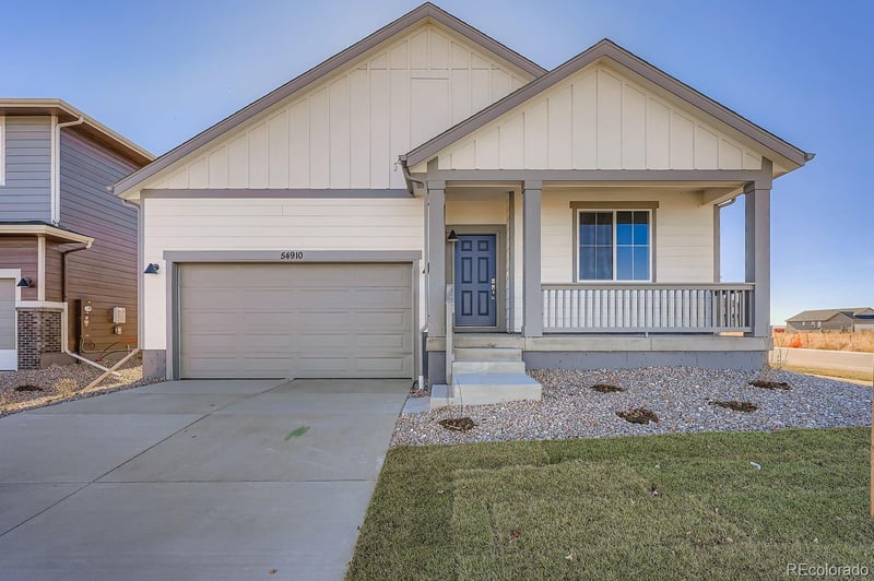 54910 E 28th Pl, Strasburg, CO 80136