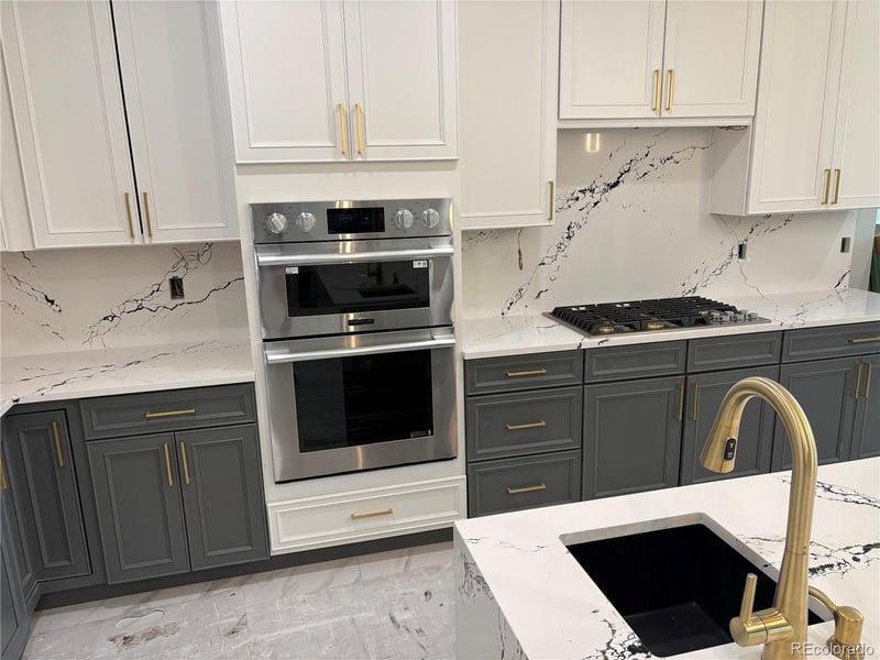 3275 Newcombe St, Lakewood, CO 80227