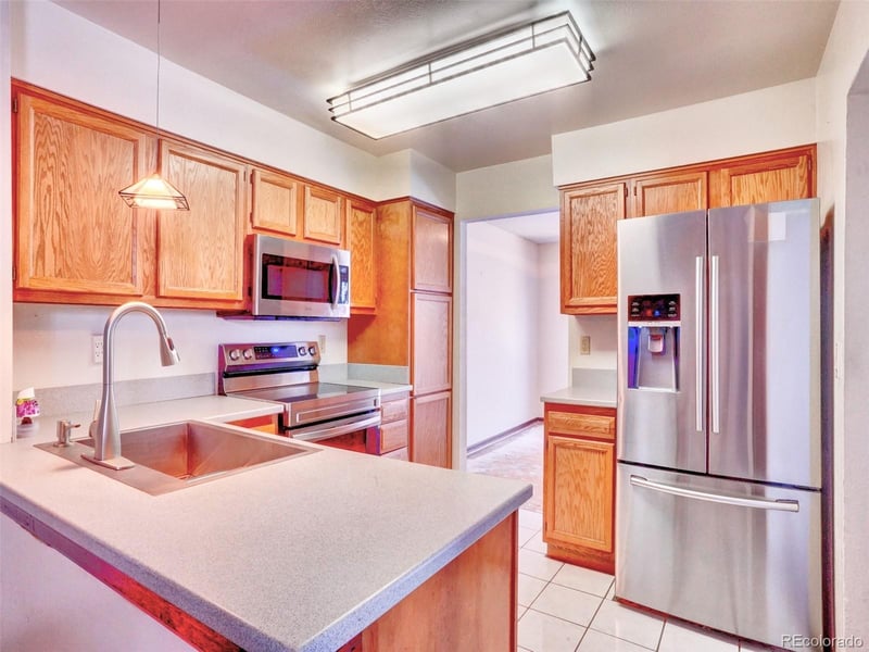 12592 Cornell Cir, Aurora, CO 80014