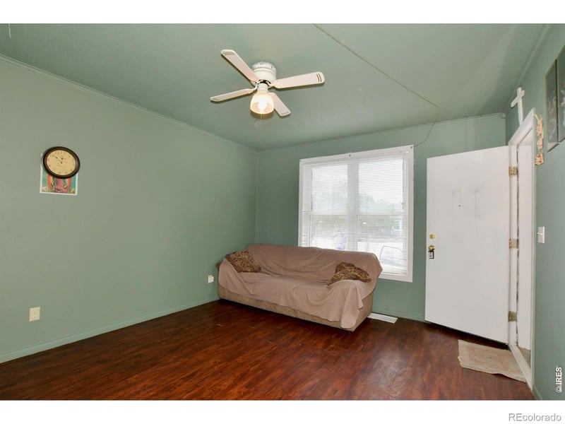 913 4th St, Greeley, CO 80631