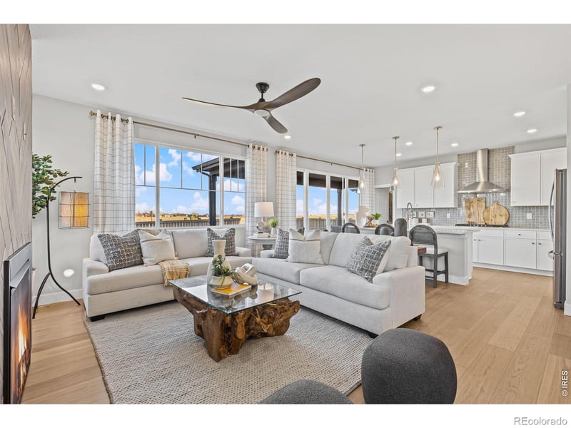 202 Sugar Beet Ln, Berthoud, CO 80513