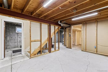4304 Ceylon St, Aurora, CO 80015