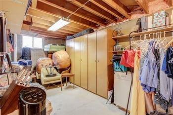 3981 S Hillcrest Dr, Denver, CO 80237