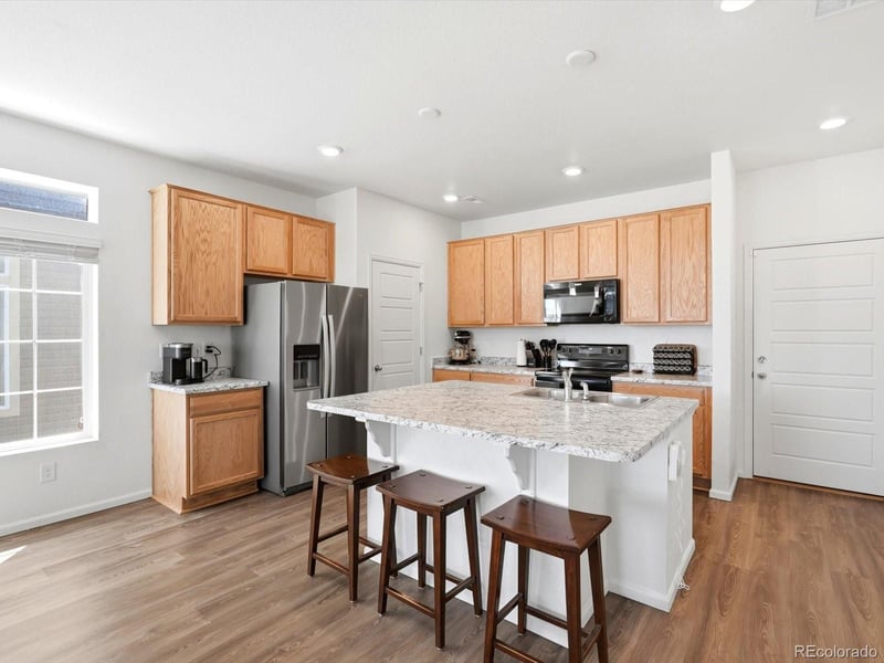 18023 103rd Ave, Commerce City, CO 80022
