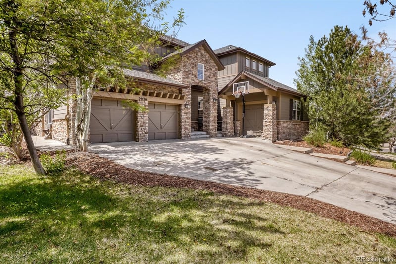 24476 Fremont Dr, Aurora, CO 80016
