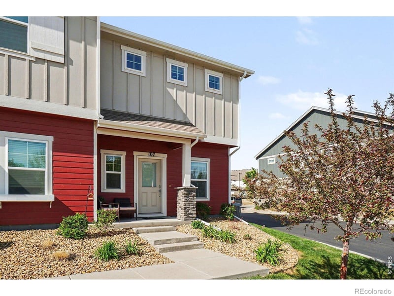 107 8th St, Berthoud, CO 80513