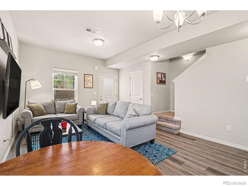 107 8th St, Berthoud, CO 80513